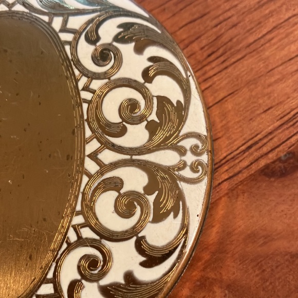 Beautiful antique compact from Art Deco era, made in USA by Elgin American! - Picture 10 of 16